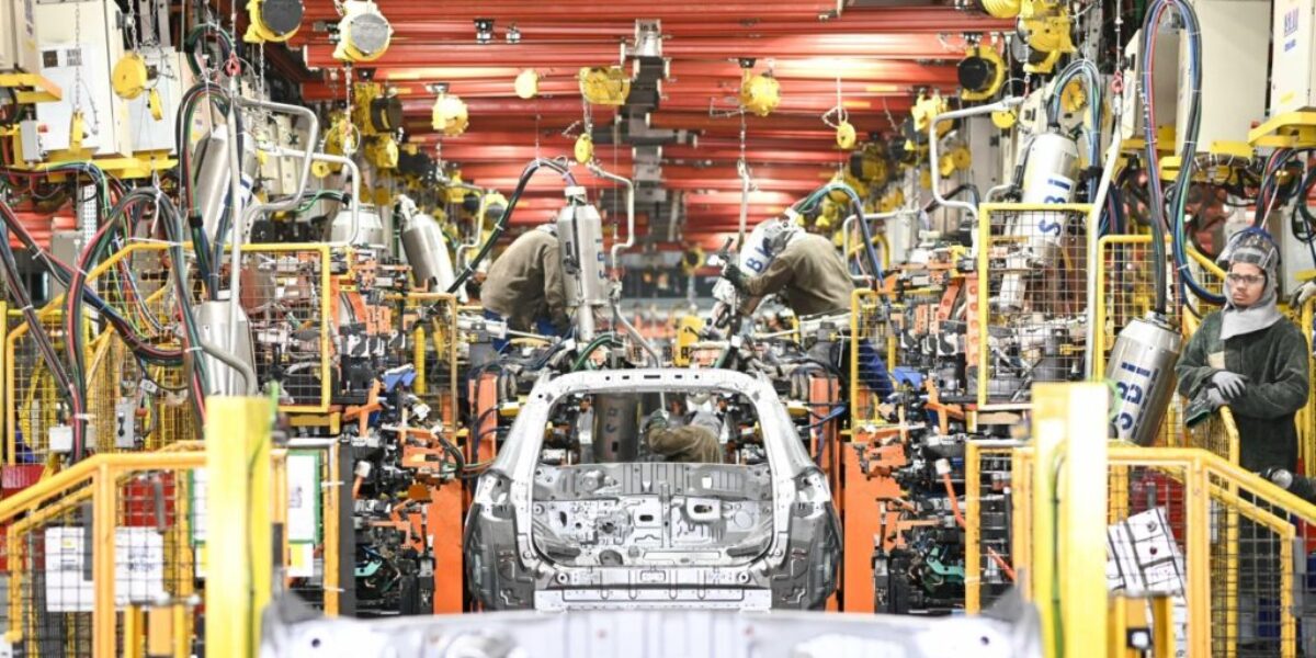 Produção industrial goiana cresce 2,0% em julho e mantém sequência de altas