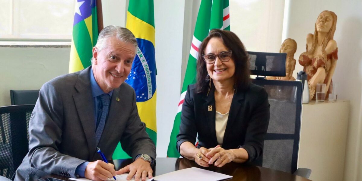 Governo de Goiás assina acordo com a UFG para criação do Centro de Ciências e Tecnologia Mineral