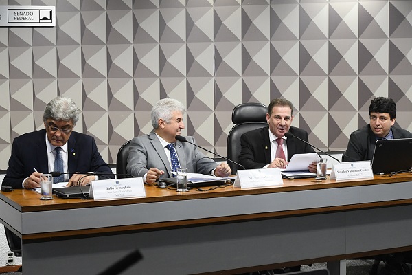 SEDI participa de audiência pública com ministro Marcos Pontes, que defende maior investimento em ciência e tecnologia no Brasil