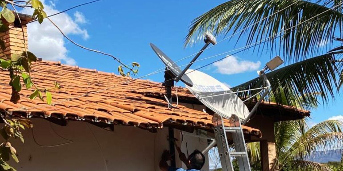 Parceria entre Governo de Goiás e União leva internet via satélite a 1,8 mil famílias de assentamentos rurais do Estado