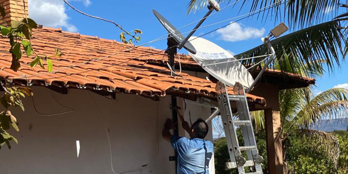 Acordo pode facilitar acesso à internet satelital em Goiás