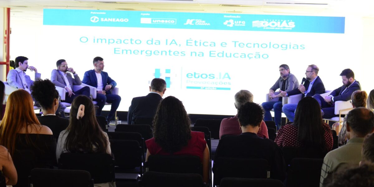 Etos.IA Provocações discute inteligência artificial e energias renováveis na Campus Party Goiás 4