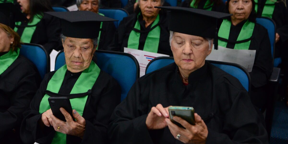 Programa Cidadão Tech 60+ recebe prêmio nacional de políticas públicas