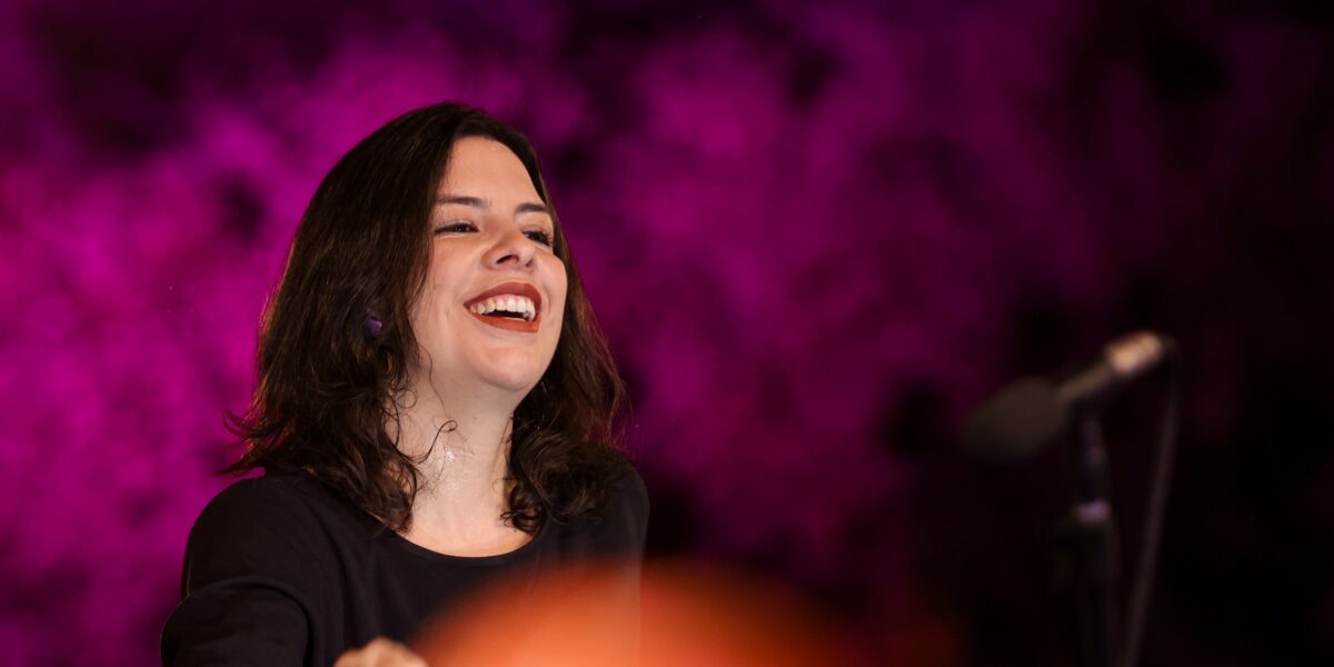 Orquestra Filarmônica apresenta concerto gratuito no Teatro Sesi