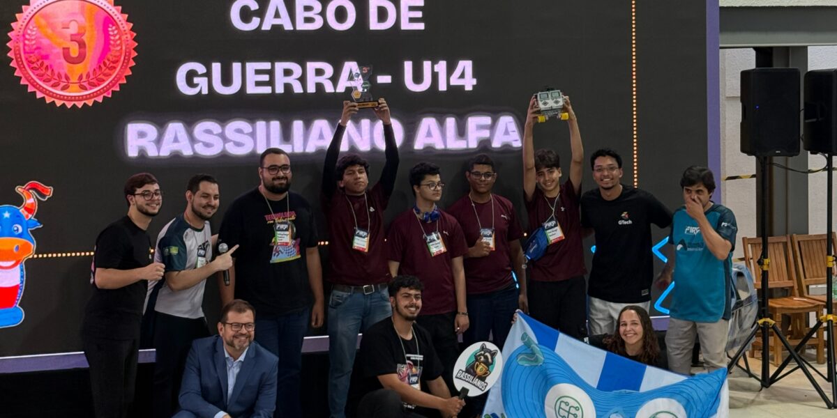 Escola do Futuro de Goiás conquista dois prêmios em campeonato estadual de robótica