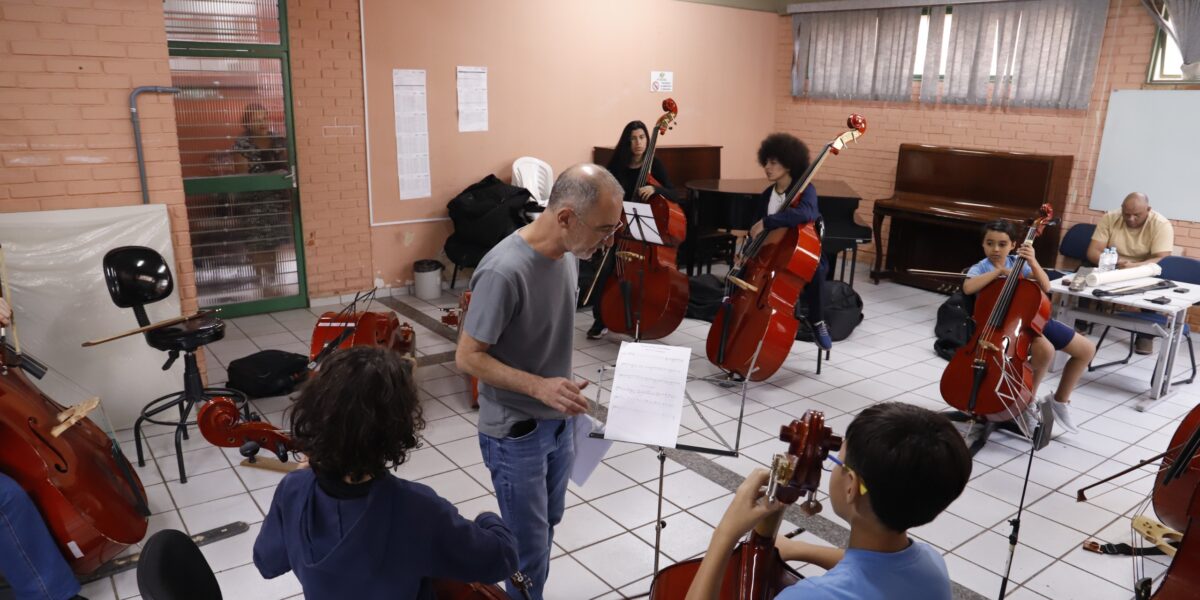 Escolas do Futuro de Goiás abrem mais de 240 vagas para formação artística em Catalão e Trindade