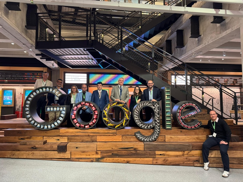 Caiado inicia agenda nos EUA com reunião no Google para discutir inovações tecnológicas