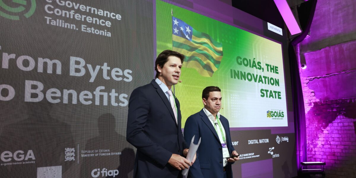 Daniel Vilela apresenta avanços de Goiás em tecnologia e inovação a líderes globais reunidos na Estônia