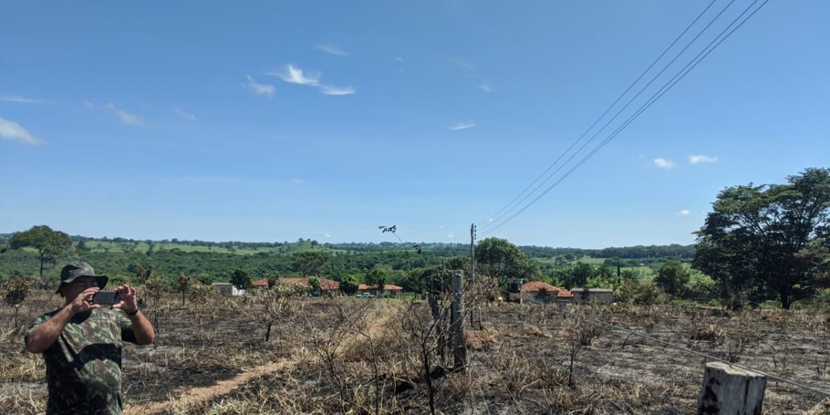 Equipe da Semad controla 1º incêndio de 2020, no Parque Estadual do João Leite