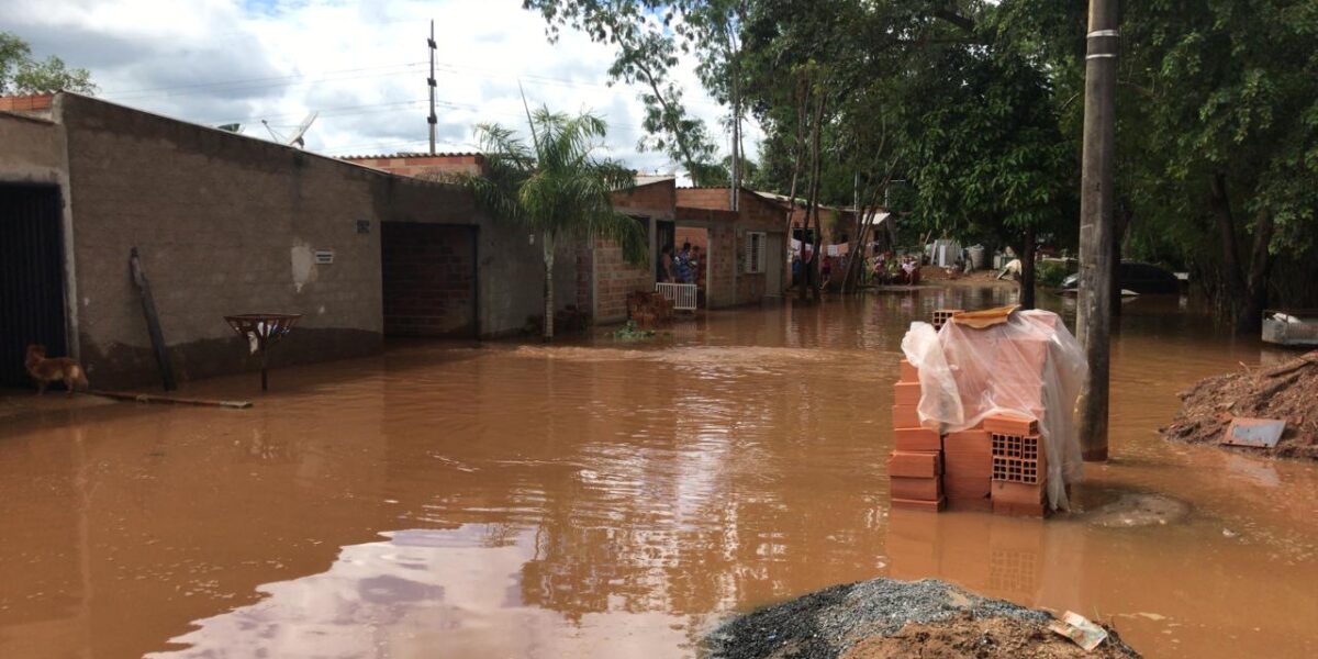 Governo de Goiás monitora cheia do Rio Meia Ponte e emite alerta de observação