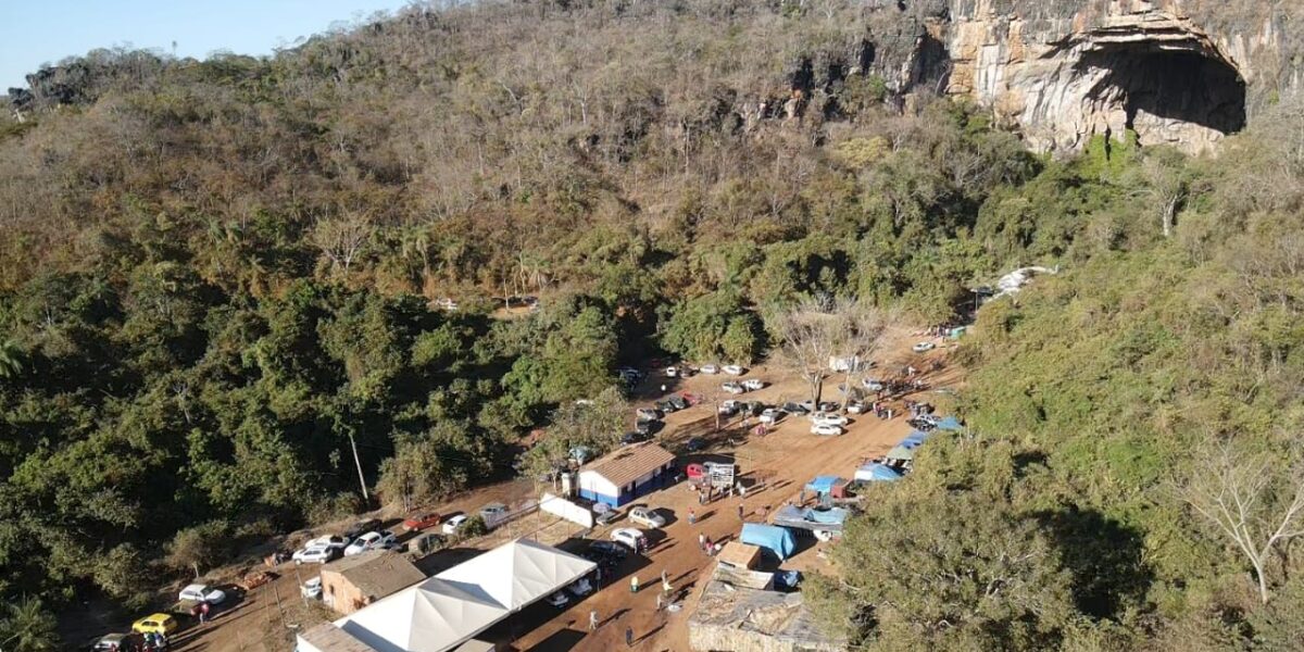 Romaria de Bom Jesus da Lapa reúne milhares de fiéis no Parque Estadual da Terra Ronca