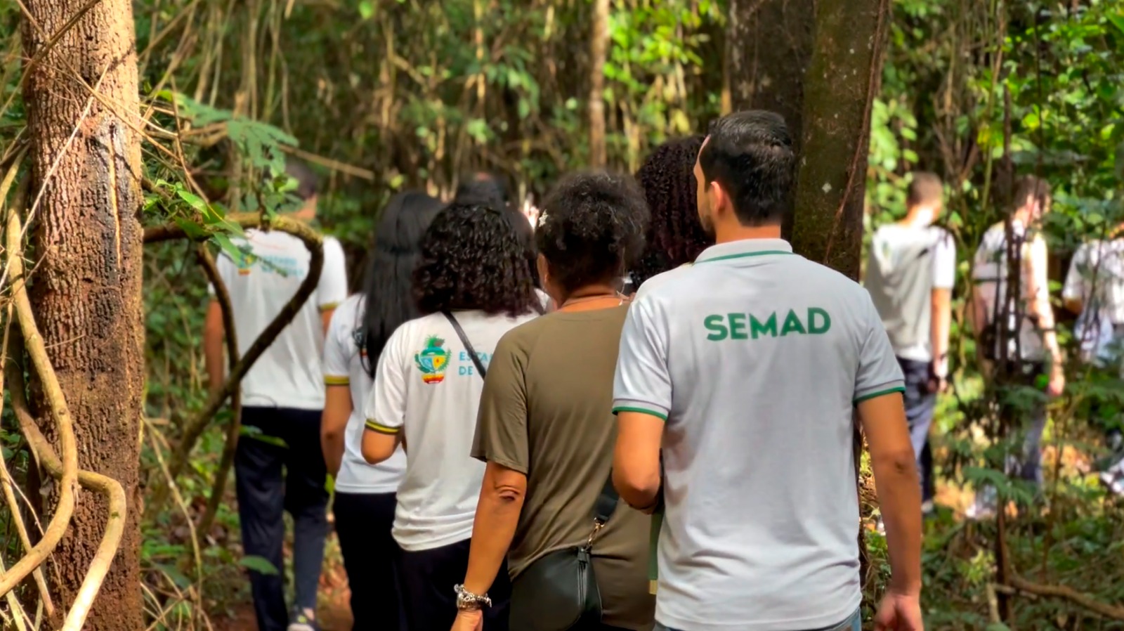 Visita de estudantes ao Parque Estadual Altamiro de Moura Pacheco (Peamp), em Goiânia (Foto: Semad)