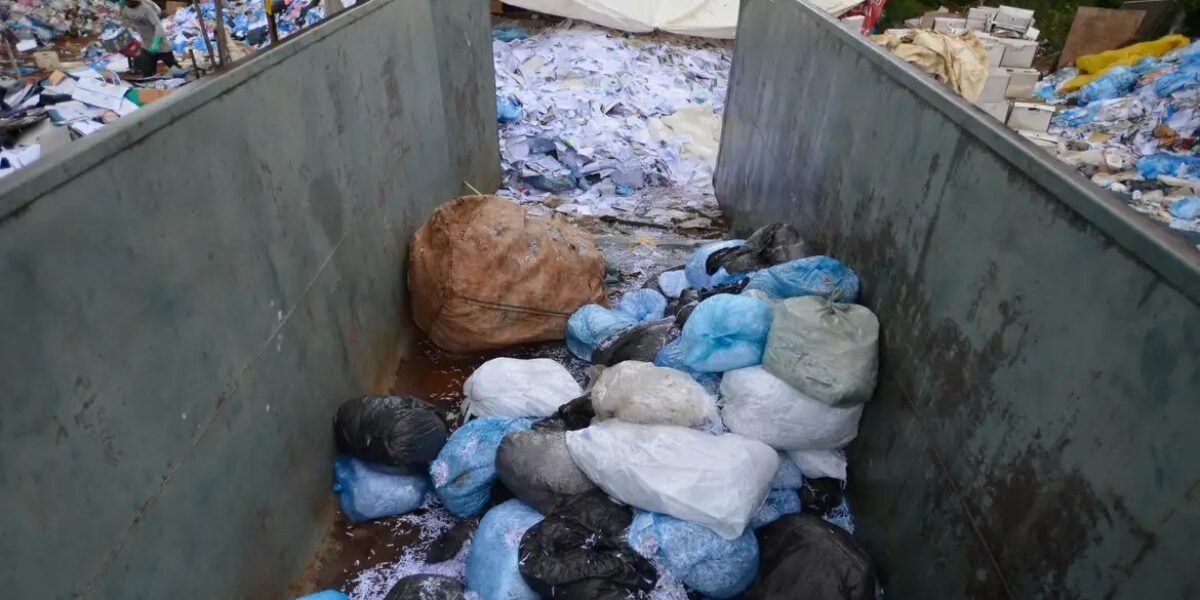 Lixões em Goiás: chega a 125 número que municípios que fazem disposição correta de resíduos