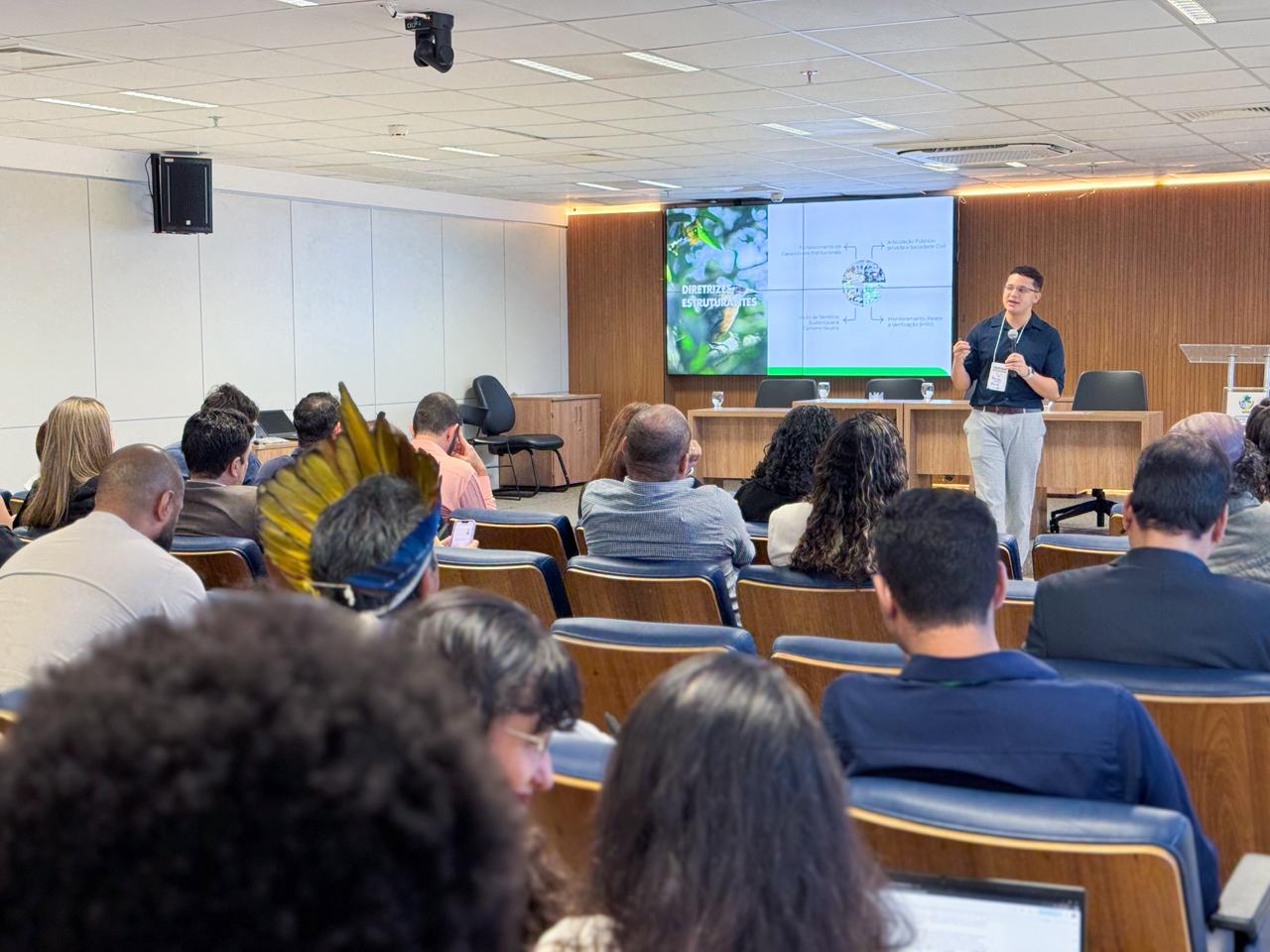 PARTICIPAÇÃO DA SOCIEDADE