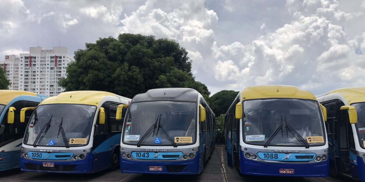 Metrobus vai operar com frota completa no carnaval