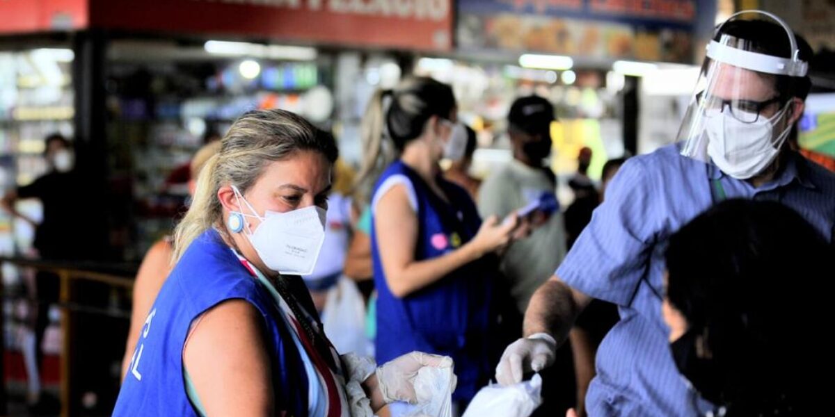 Governo e OVG concluem doação de 355 mil máscaras aos usuários do transporte coletivo