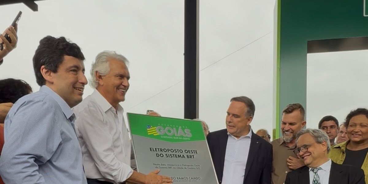 Eletroposto é inaugurado, frota elétrica ampliada e novo Terminal Praça A entregue à população