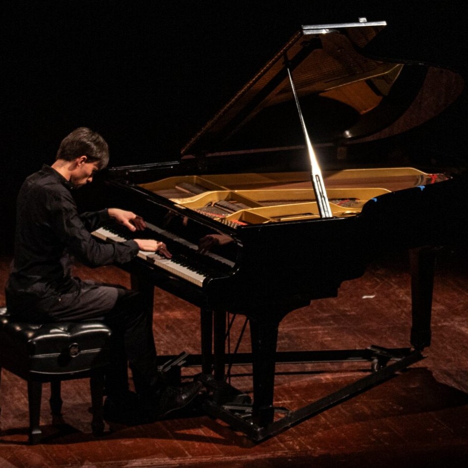 Show "Rock ao Piano – Especial 1975", de Bruno Hrabovsky