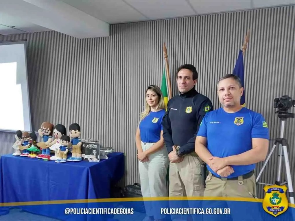 COMBATE À PEDOFILIA