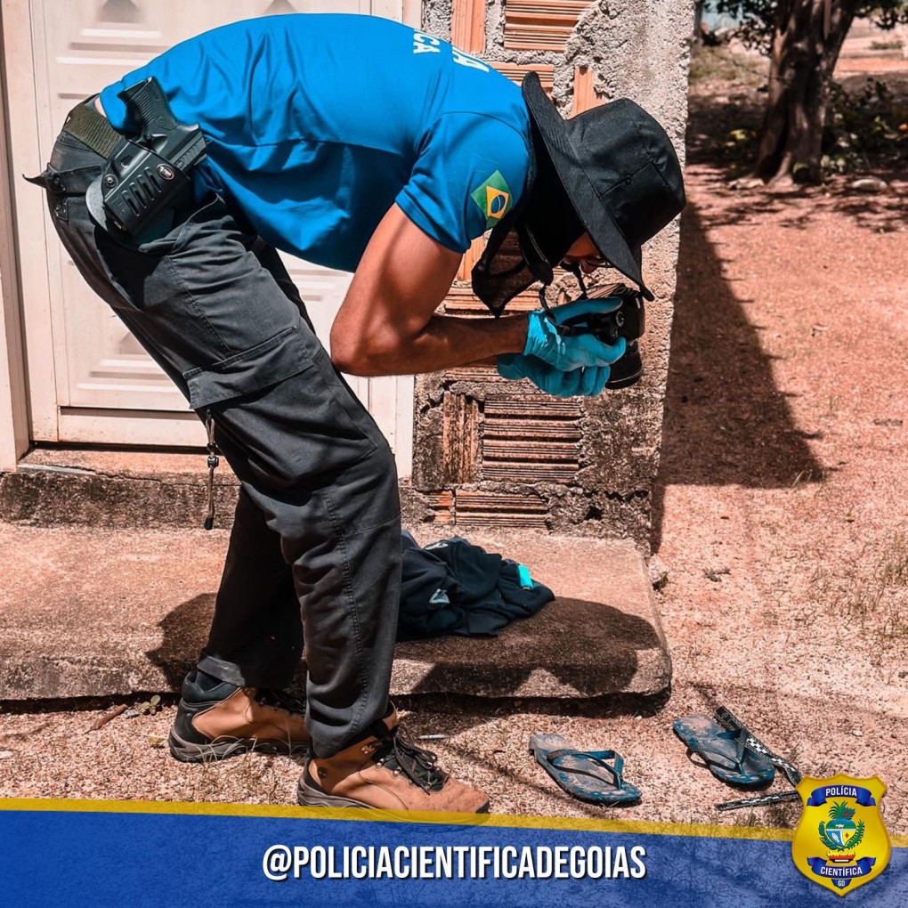 HOMICÍDIO COM ARMA BRANCA