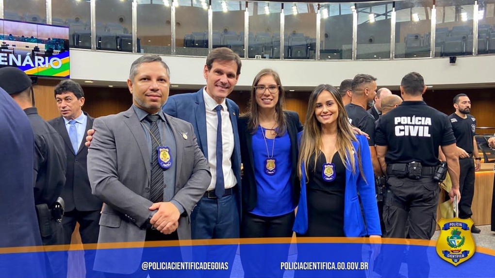 HOMENAGEM ÀS PERITAS CRIMINAIS