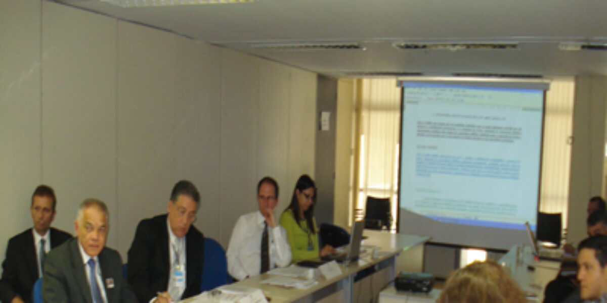 Delegado Geral da Polícia Civil de Goiás participa de reunião em Brasília