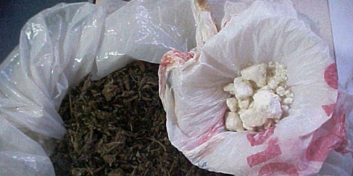 Operação relâmpago, feita em Inhumas, apreende crack e maconha