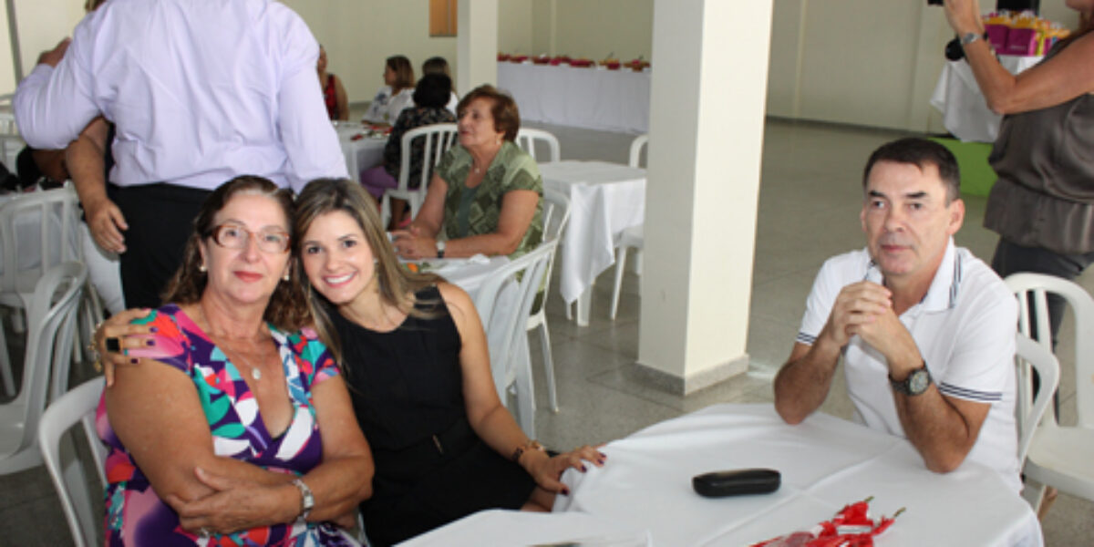 Instituto de Identificação entrega funcionais aos novos agentes penitenciários