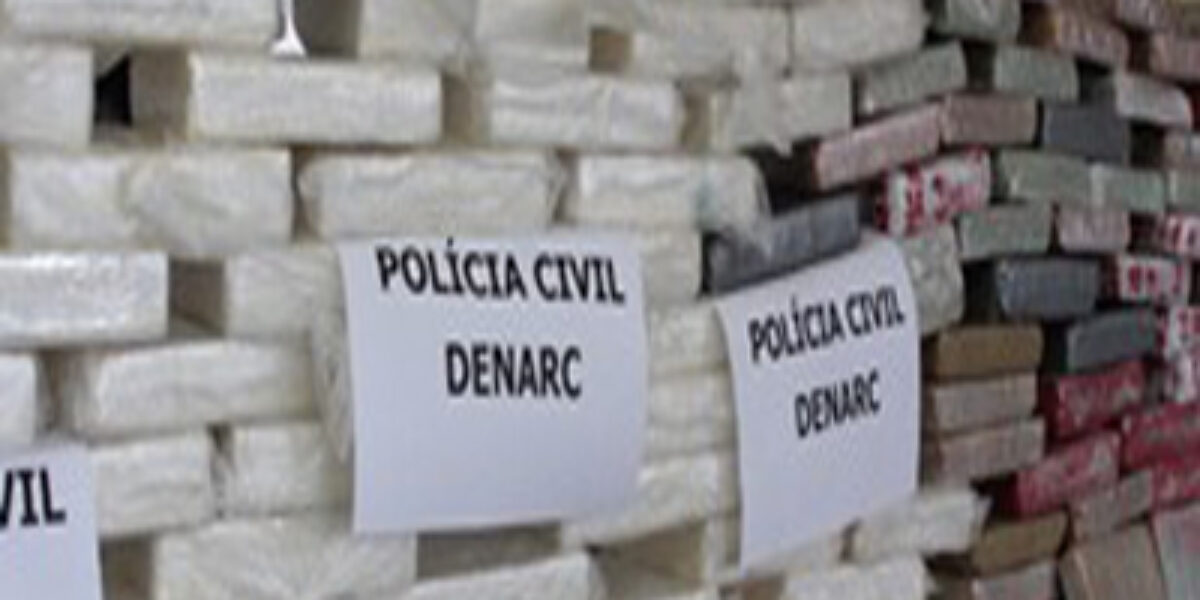 Polícia Civil: Denarc apreende 192 quilos de cocaína escondida em fundo falso de caminhão baú