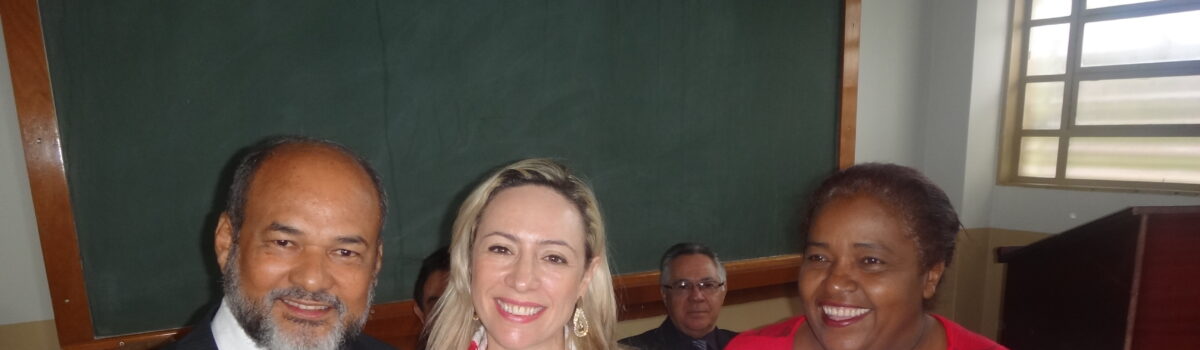 Delegada Geral da Polícia Civil, Adriana Accorsi, faz visita de trabalho ao 14º DP de Goiânia