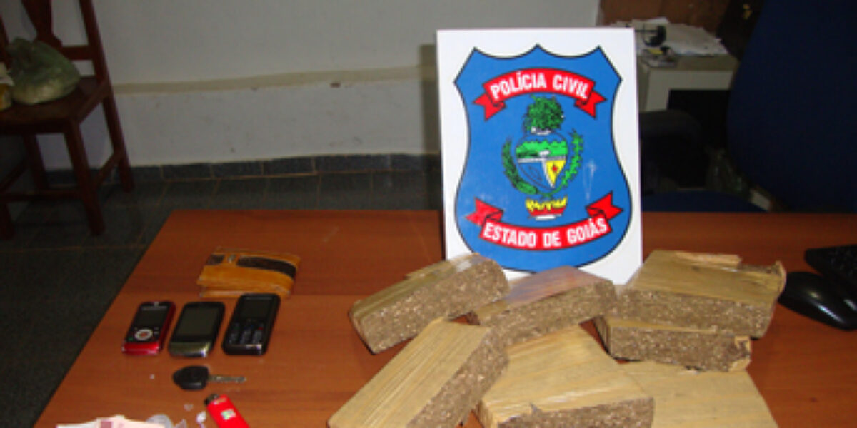 Traficantes são presos pelo GENARC, de Porangatu, com maconha, pasta base e crack