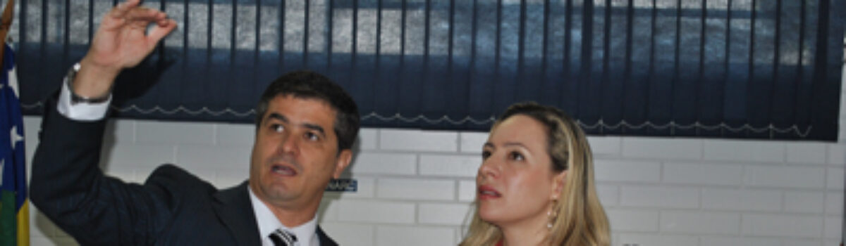 Delegada Geral Adriana Accorsi conhece reformas na Denarc