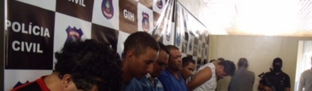 Policiais Civis da Delegacia Regional de Luziânia prendem pessoas no Dia do Policial Civil