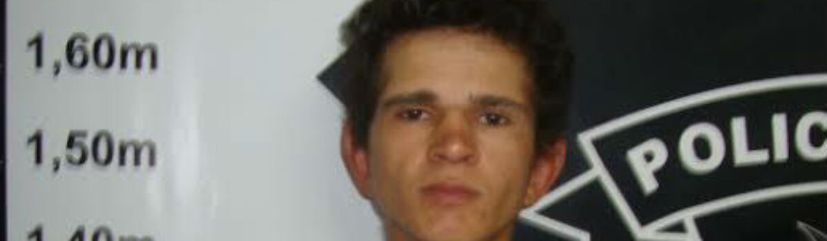 Jovem vai a audiência em fórum, furta bicicleta e é preso