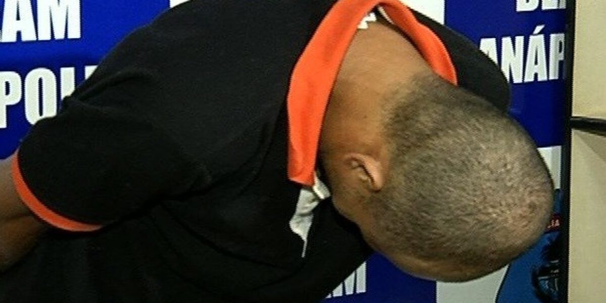 Jovem de 21 anos, suspeito de estuprar e roubar mulheres, se entrega à polícia em Anápolis