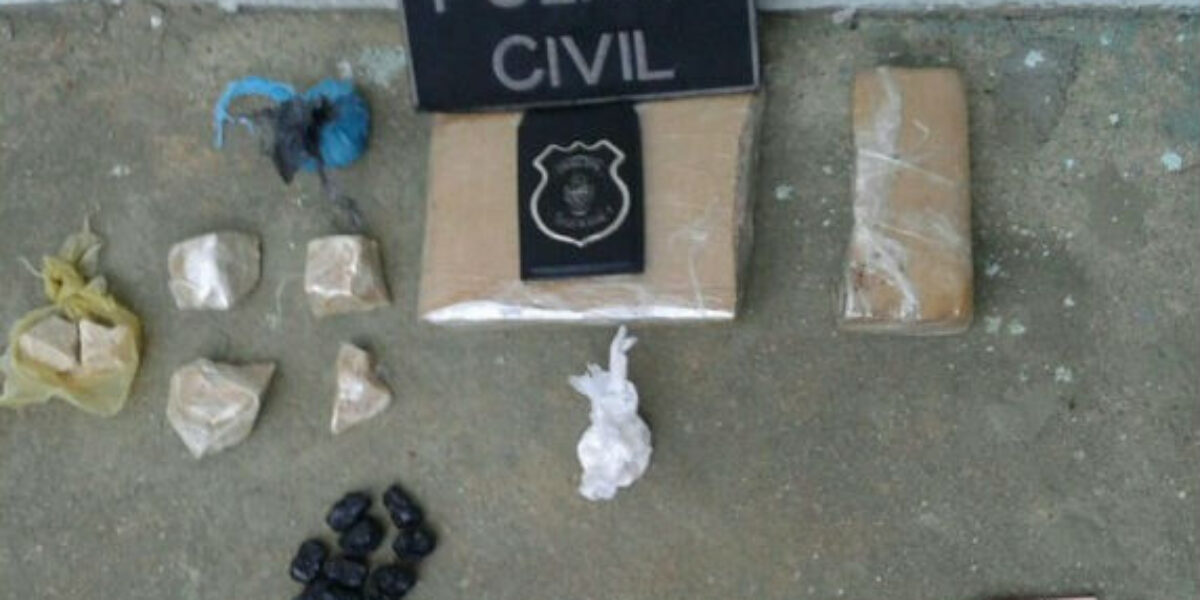 Operação apreende armas e drogas em Alvorada do Norte