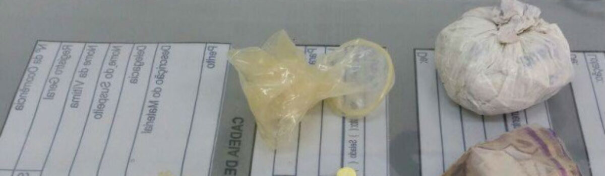 Mulher é flagrada ao tentar entrar com drogas no presídio de Luziânia