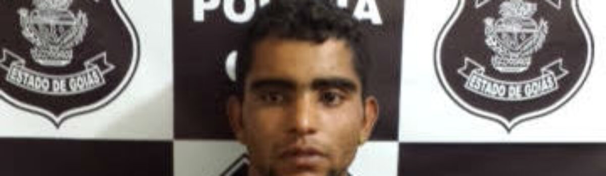 Preso em Bom Jesus homem que escondia armas na casa da mãe