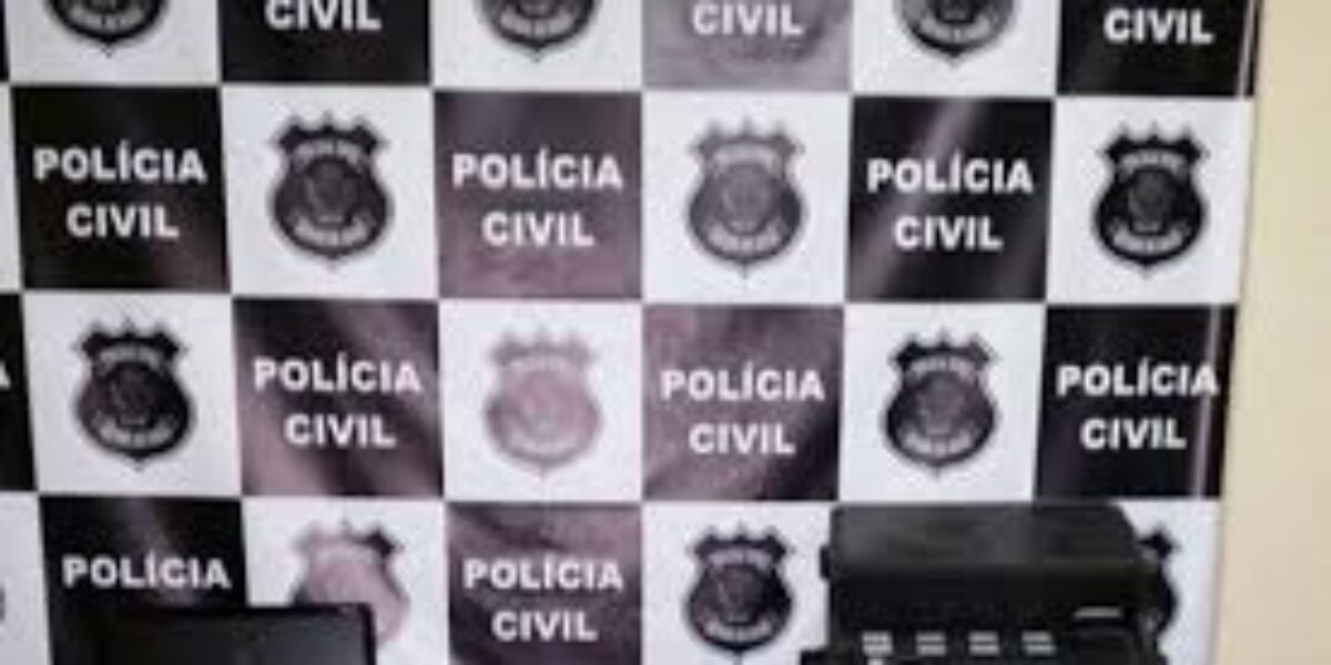 Operação apreende caça-níqueis em Valparaíso