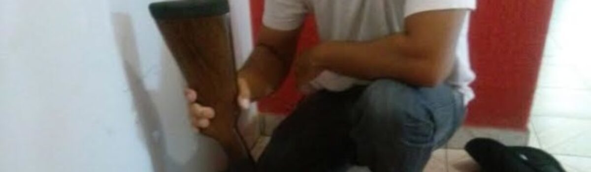 Homem é preso em Cromínia com armas e munições