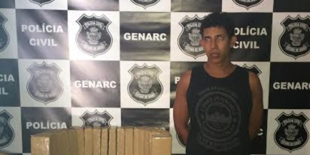 Jovem é flagrado com mala contendo 20kg de maconha
