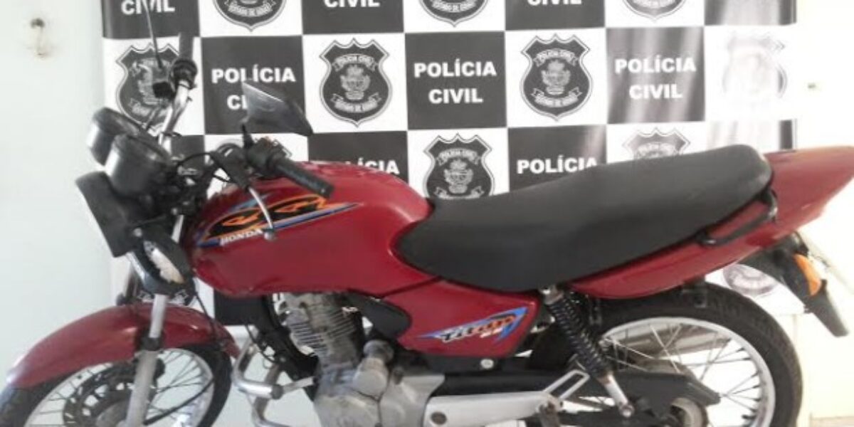 Polícia Civil de Anicuns recupera moto roubada