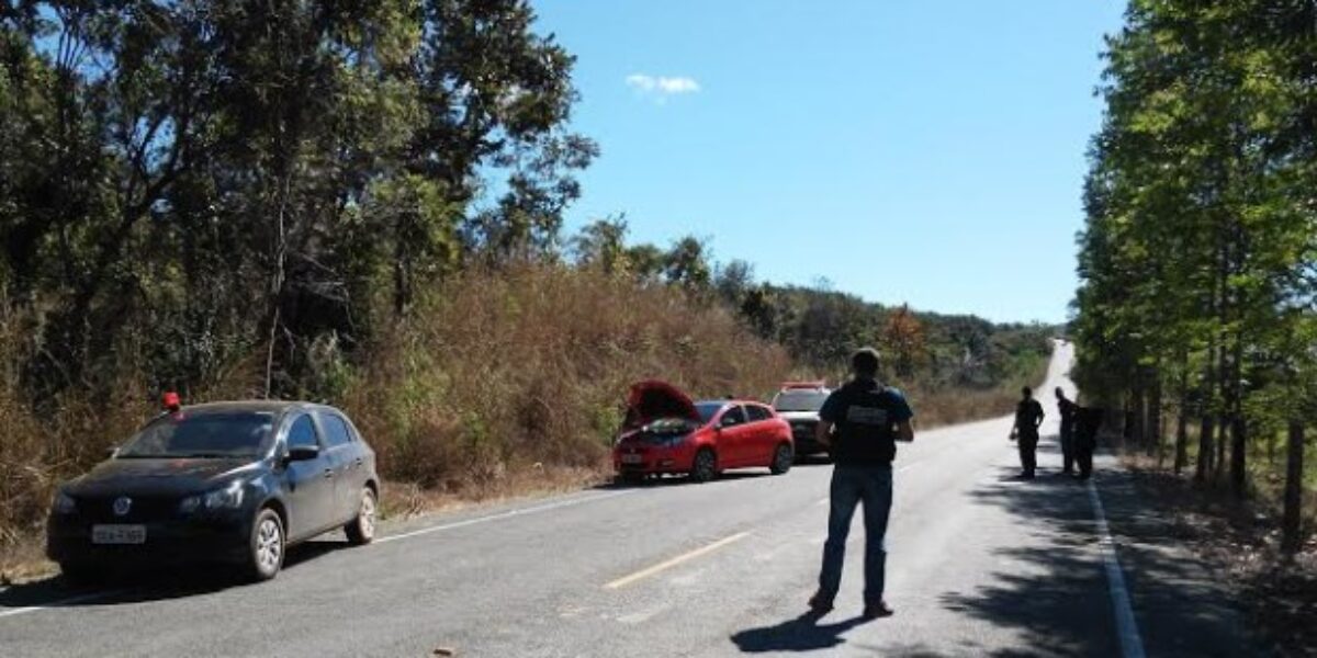 GENARC de Niquelândia prende foragido em carro roubado