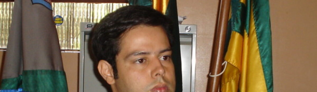 Ryan Balbino elogia Policiais Civis da DECON