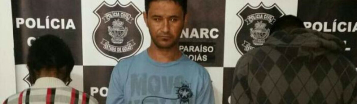 Trio é flagrado tentando furtar motos em pátio de delegacia