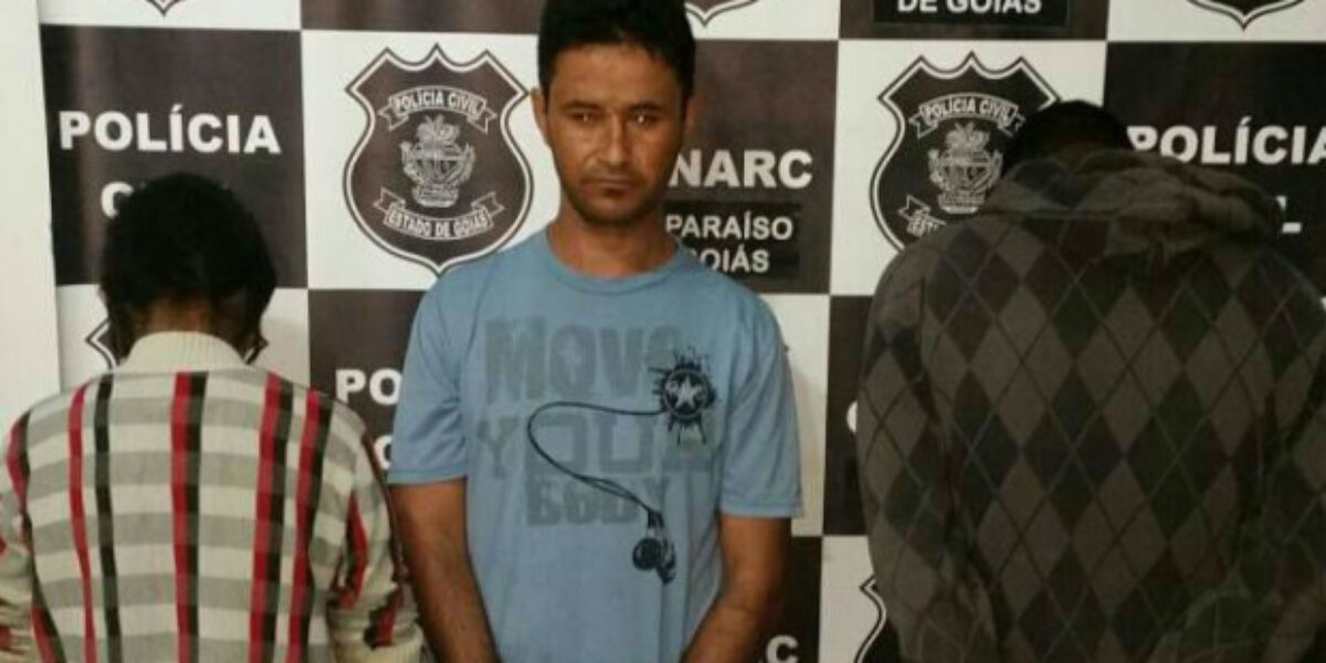 Trio é flagrado tentando furtar motos em pátio de delegacia