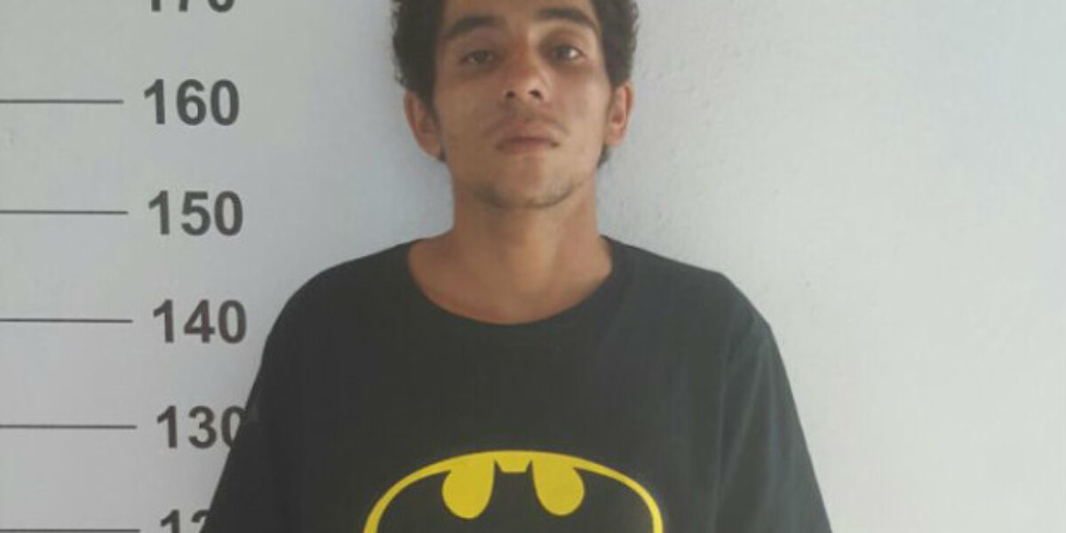 Foragido condenado por roubo é preso em Goianira
