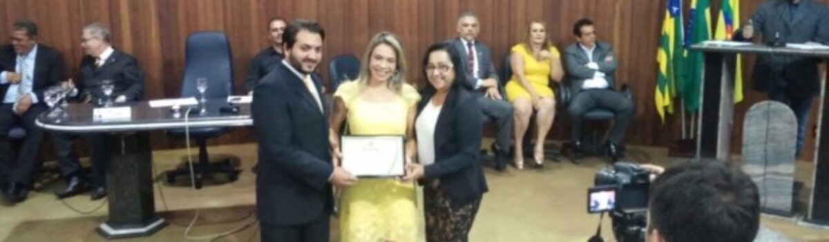Delegada de Trindade recebe homenagem do Sebrae