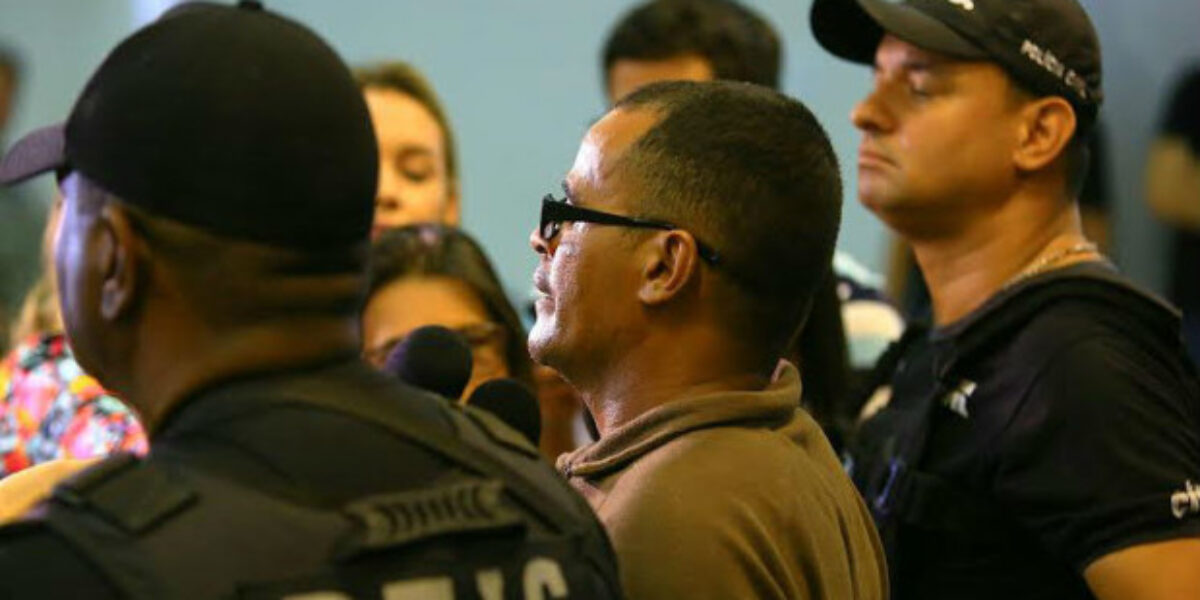 GAS/Deic apresenta preso suspeito de assassinar corretora