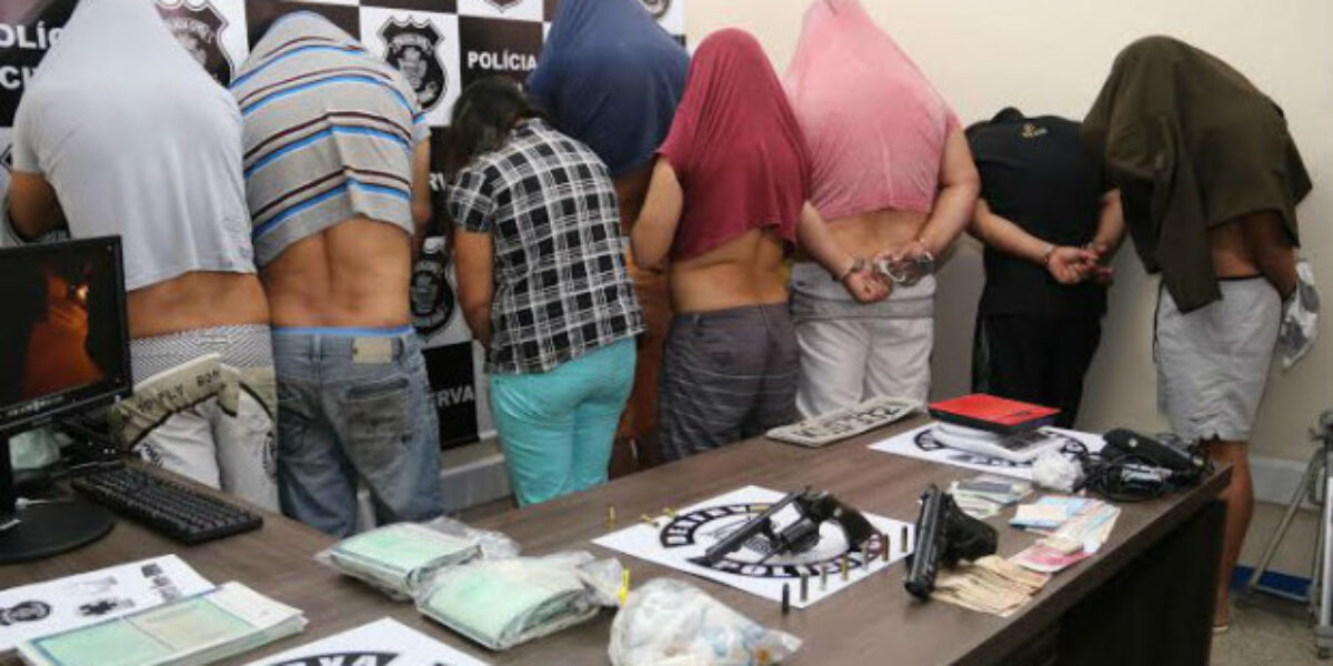 Polícia Civil desarticula e prende quadrilha que roubava e clonava veículos